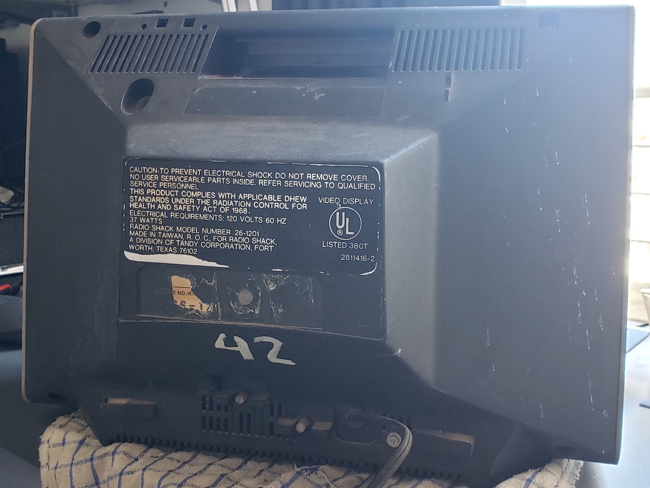 Radio Shack TRS-80 Model I Monitor: 05 - Antes - Atras