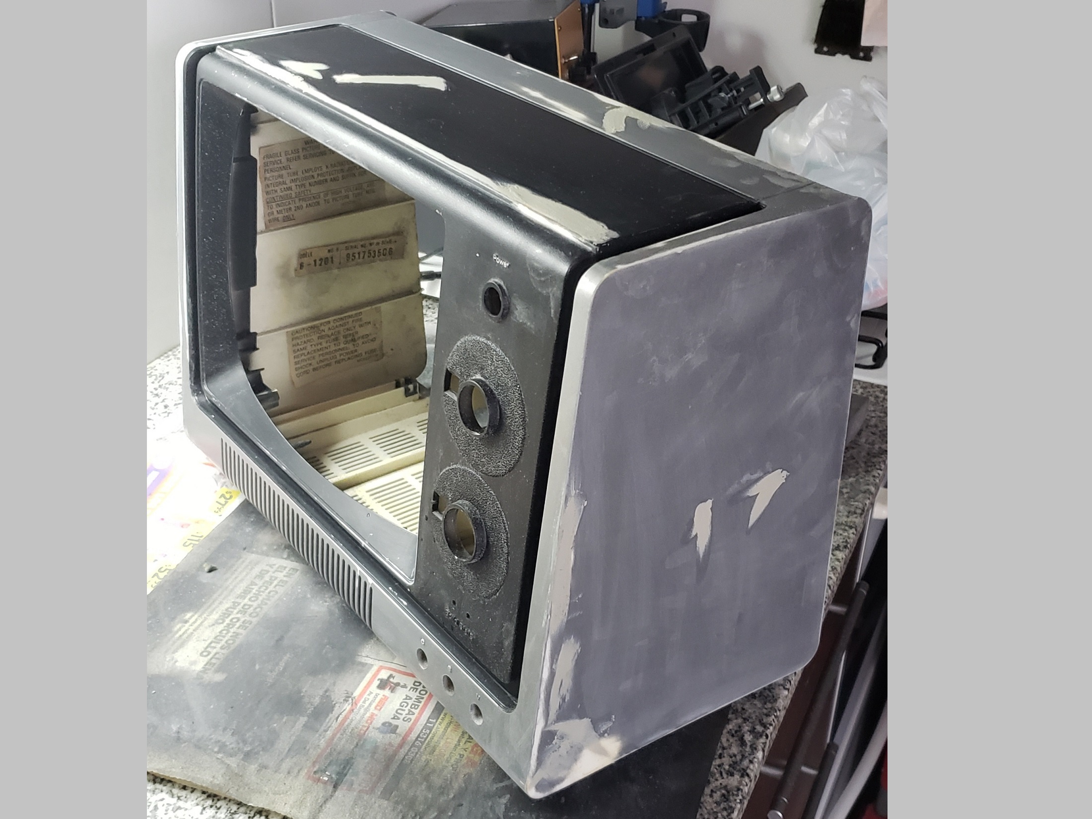 Radio Shack TRS-80 Model I Monitor: 14 - Masilla