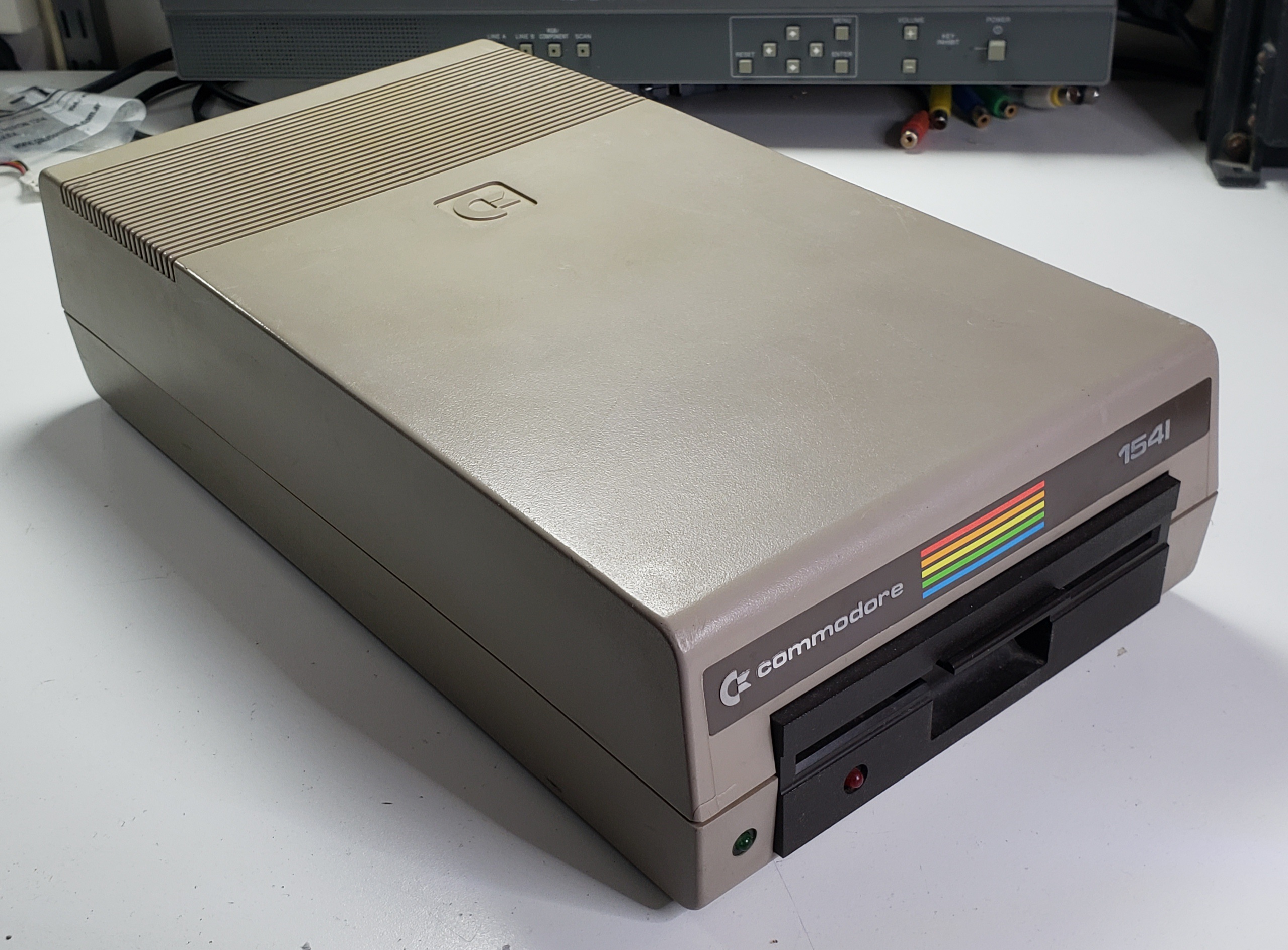 Commodore C1541: Imagen Reseña
