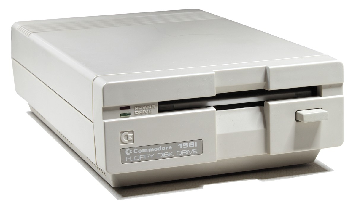 Commodore C1581: Drive