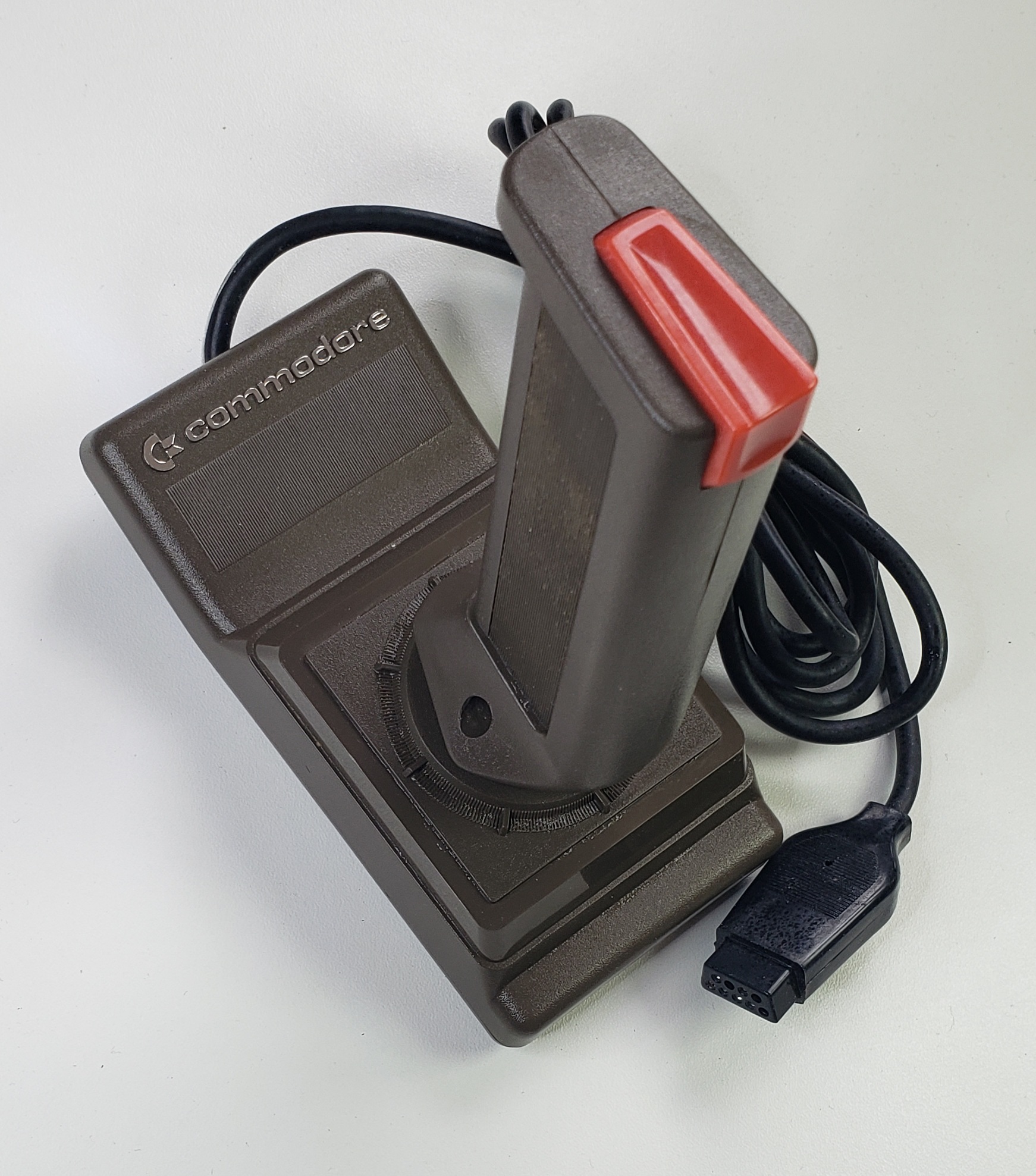Commodore C1342: SN - Joystick