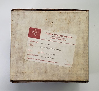 Texas Instruments PHP1100: Caja SN