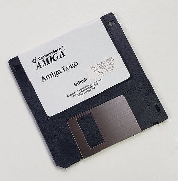 C= Amiga Logo: Disquette - SN