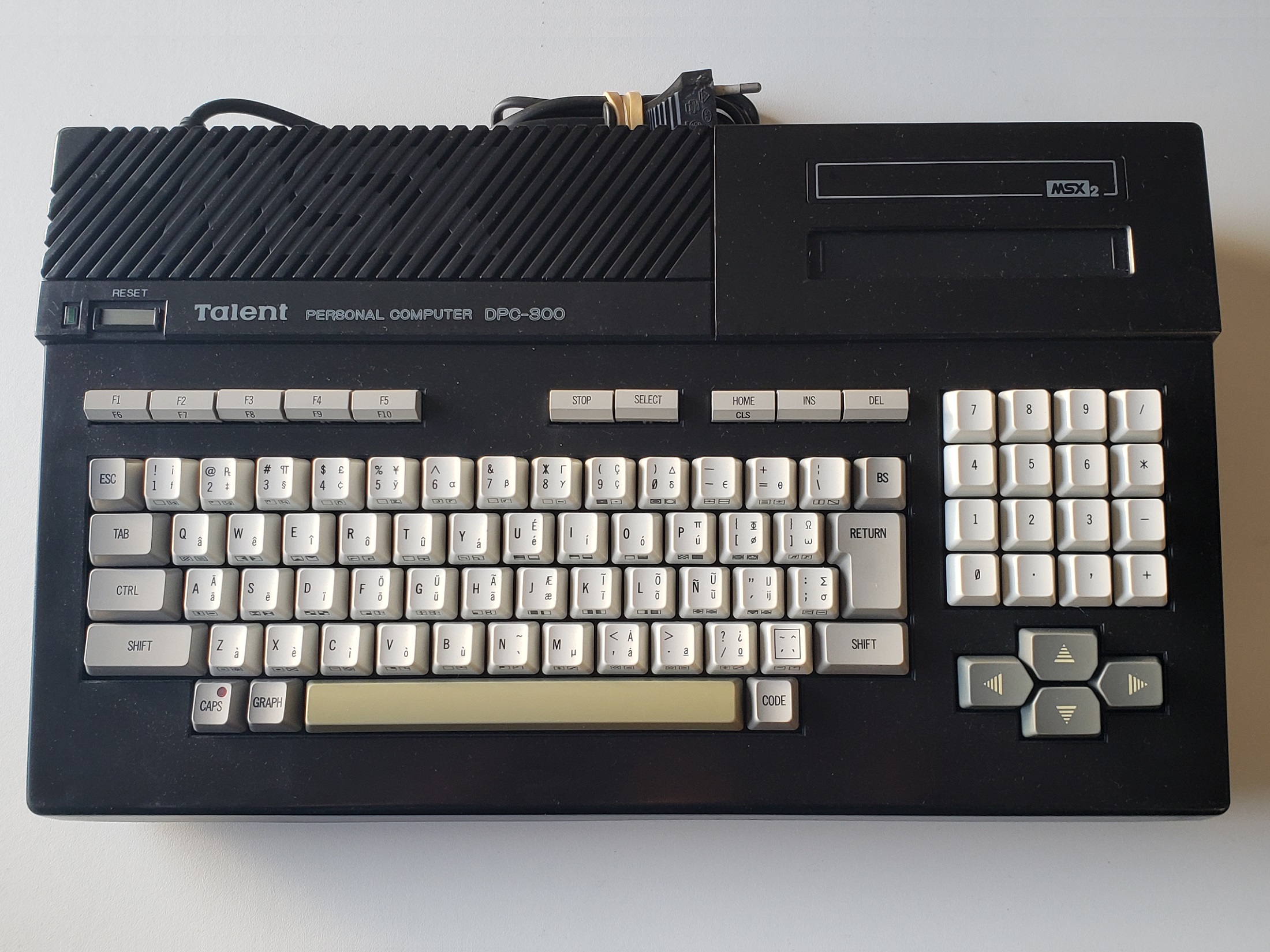 Talent DPC-300: 50221 - Consola
