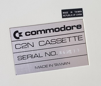 Commodore C2N: Etiqueta - 862113